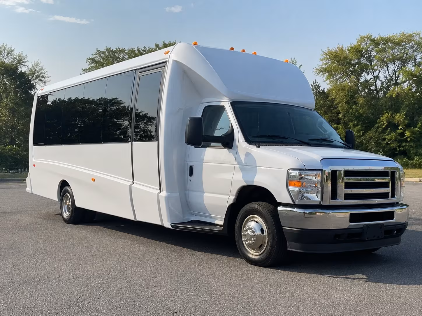Rent a Bus to Bakersfield Group Guide to Quinceañera & Prom