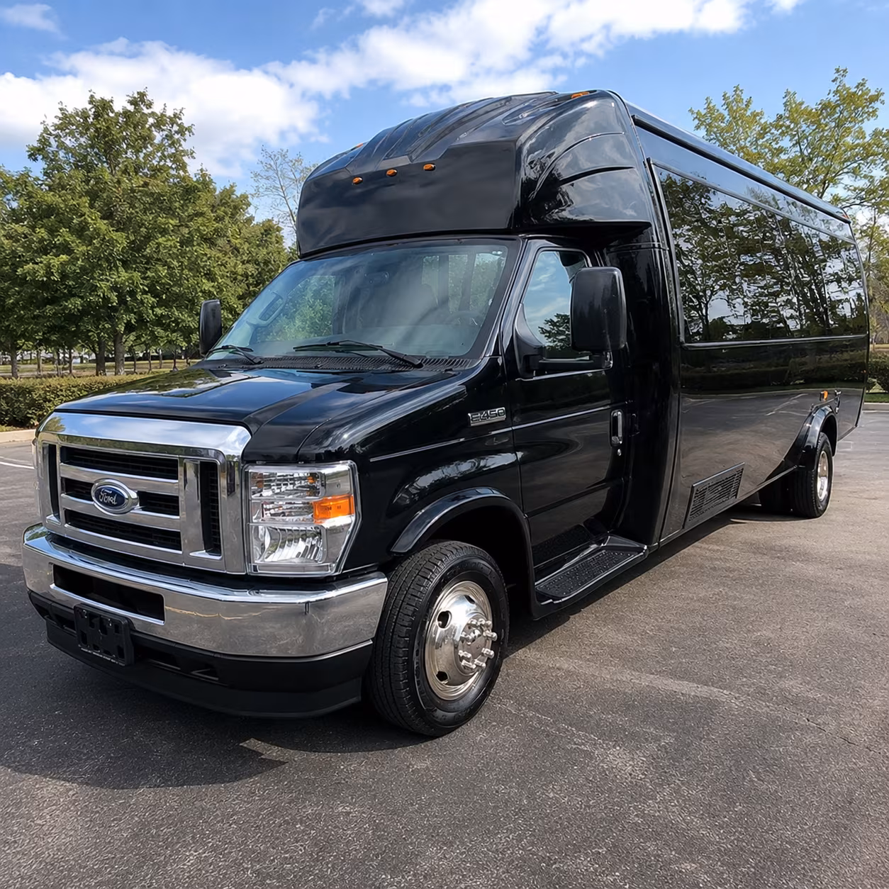 Bakersfield Birthday, Sweet 16, & Quinceañera Transportation party bus exterior
