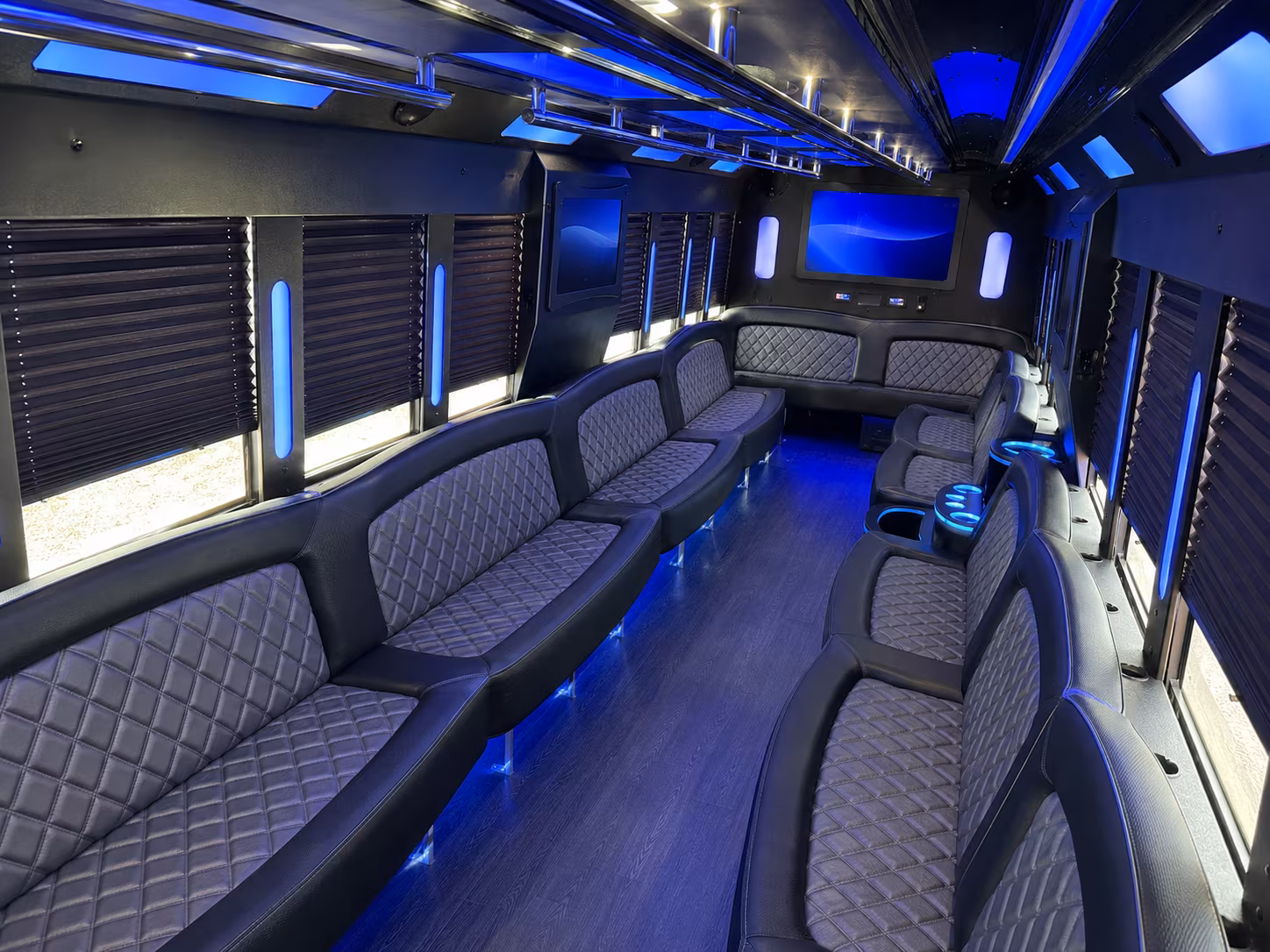 Glendale Homecoming & Prom Party Bus Rentals
