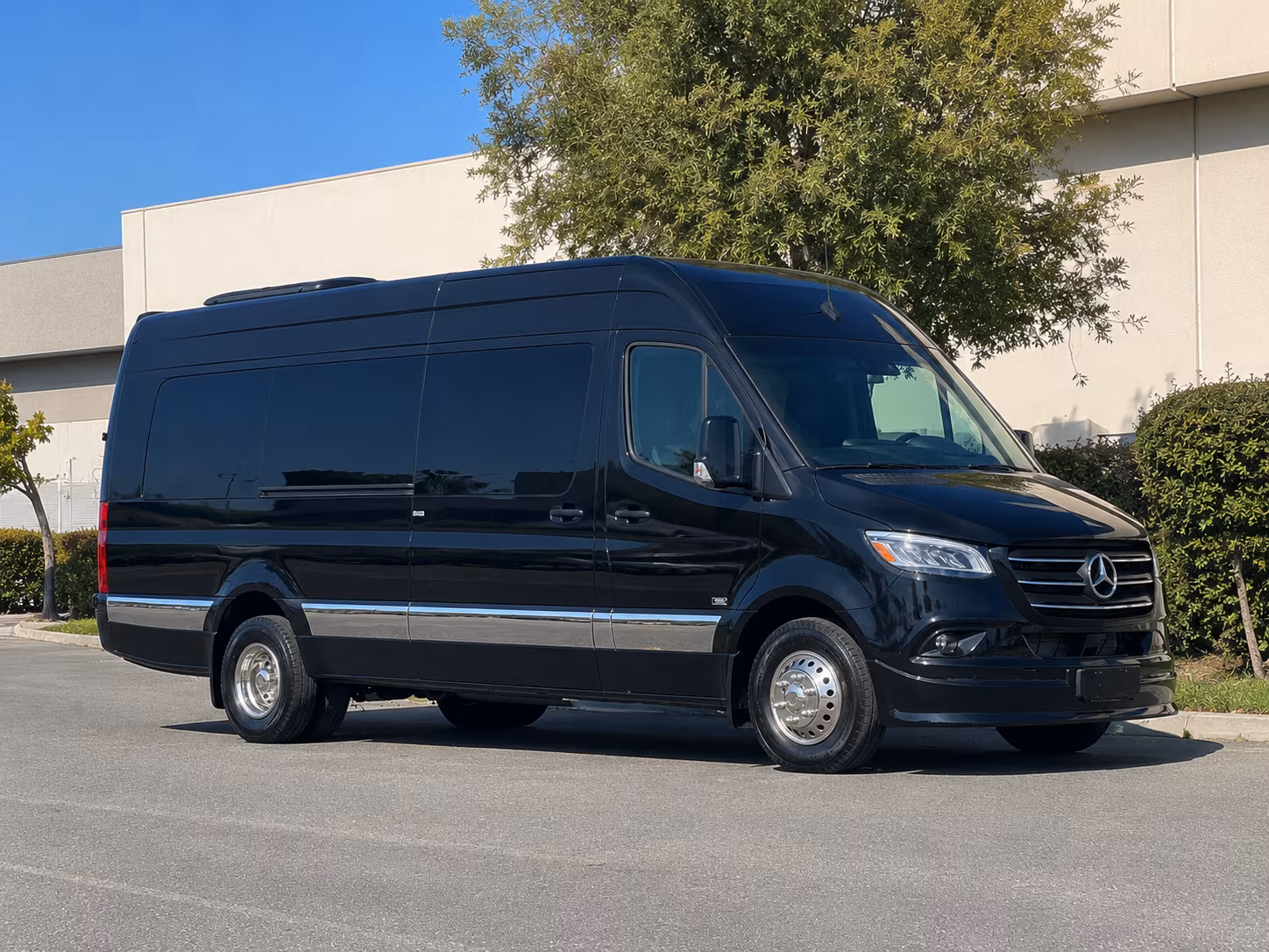Santa Clarita Wedding Transportation & Shuttle Service