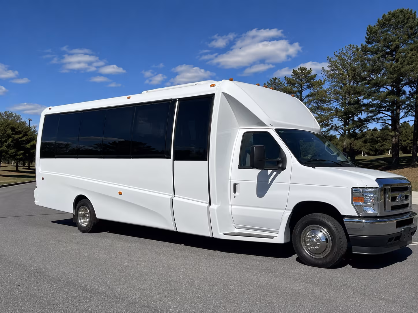 Thousand Oaks Party Bus Rental
